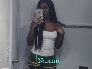 Naomi19