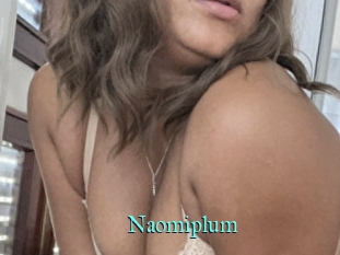 Naomiplum